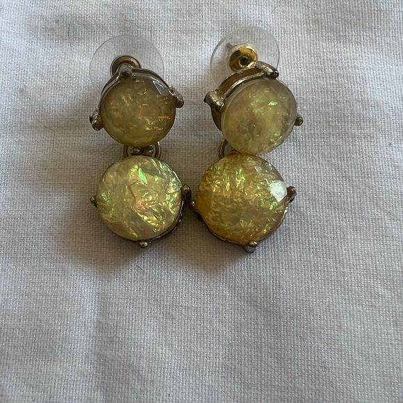 Elegant Gold-Toned Earrings - Picture 1 of 5